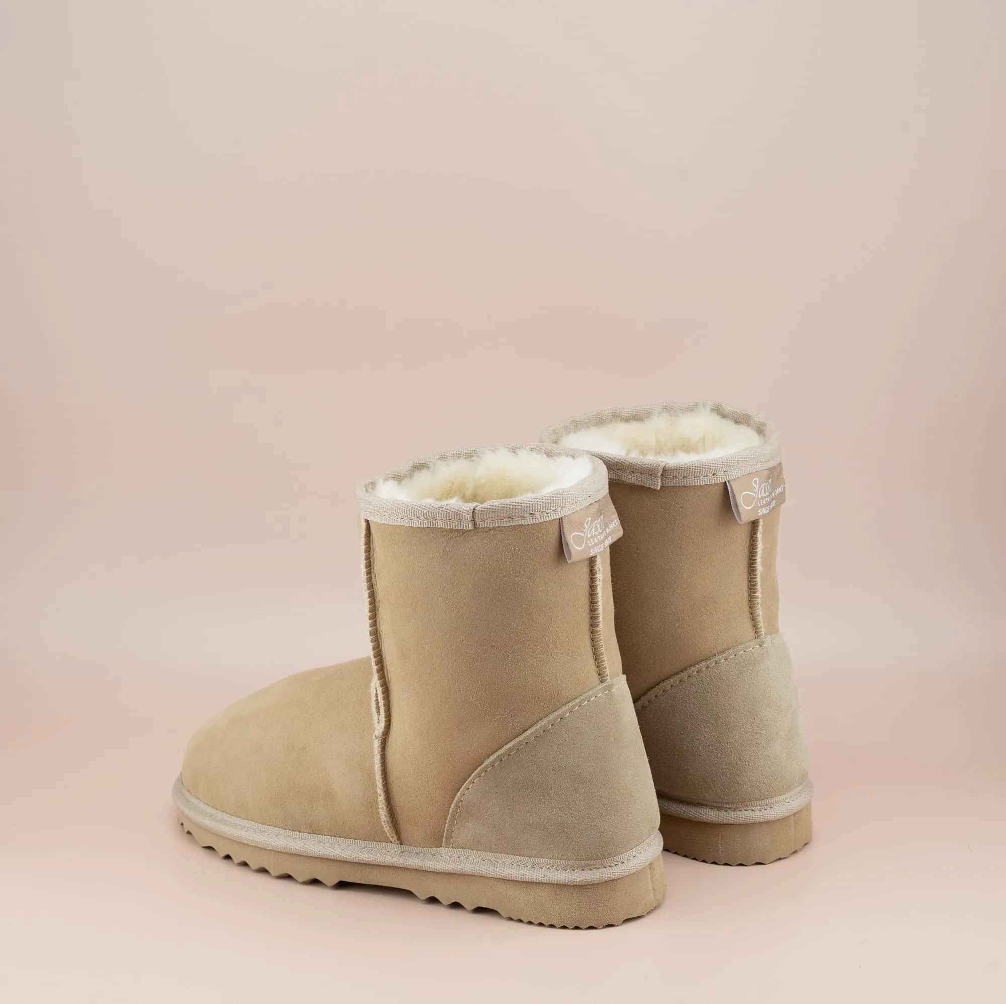 Men's Short Suede Ugg Boot