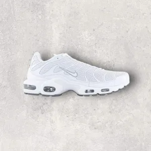 NIKE AIR MAX PLUS TN - WHITE